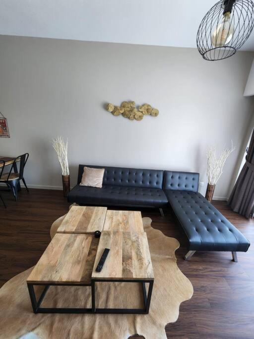 Апартаменти Cozy 1br In Iconic Tower Абу-Дабі
