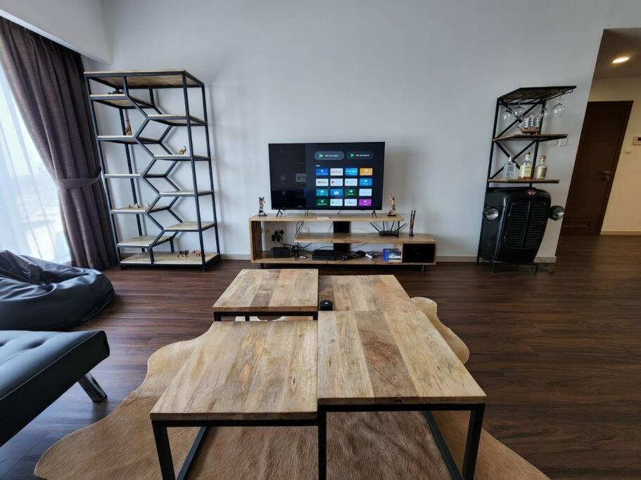 Apartment Cozy 1br In Iconic Tower