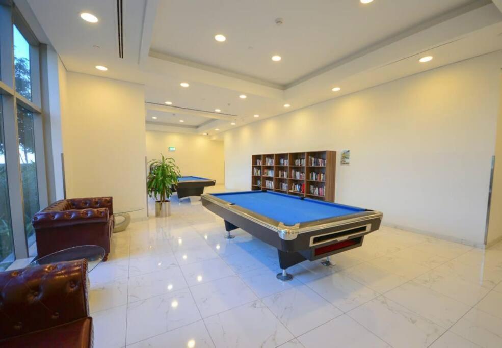 Cozy 1br In Iconic Tower * Abu Dhabi