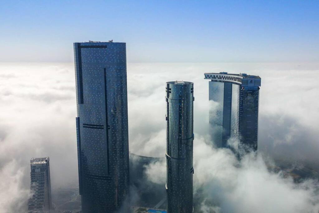 Apartment Cozy 1br In Iconic Tower Abu Dhabi