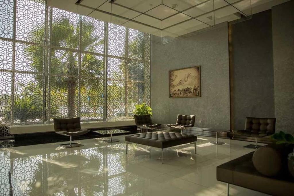 Apartment Cozy 1br In Iconic Tower *